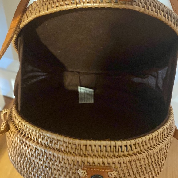 Circular Rattan Bag - Picture 3 of 3